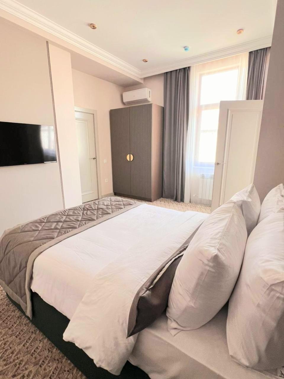 Maestro Address Hotel باكو الغرفة الصورة